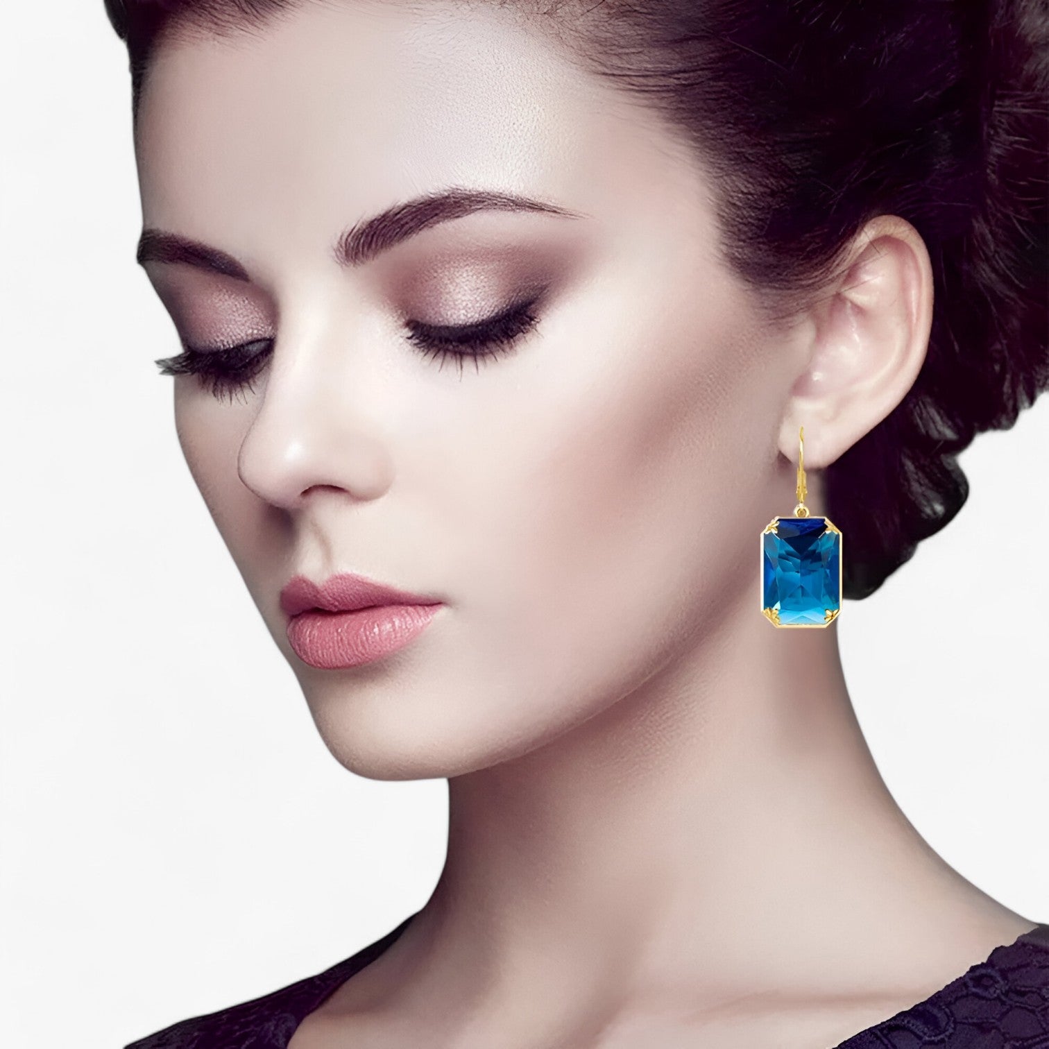 Amelia | Boucles d'oreilles pendantes en topaze bleue