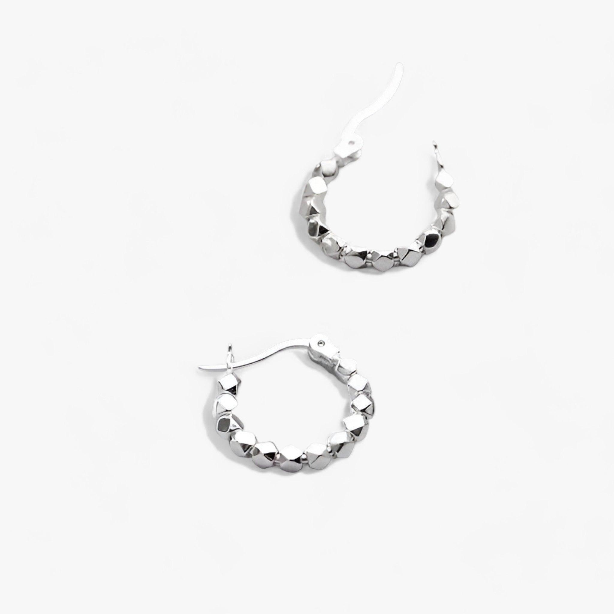 Tempo | Boucles d'oreilles en cerceau minimalistes